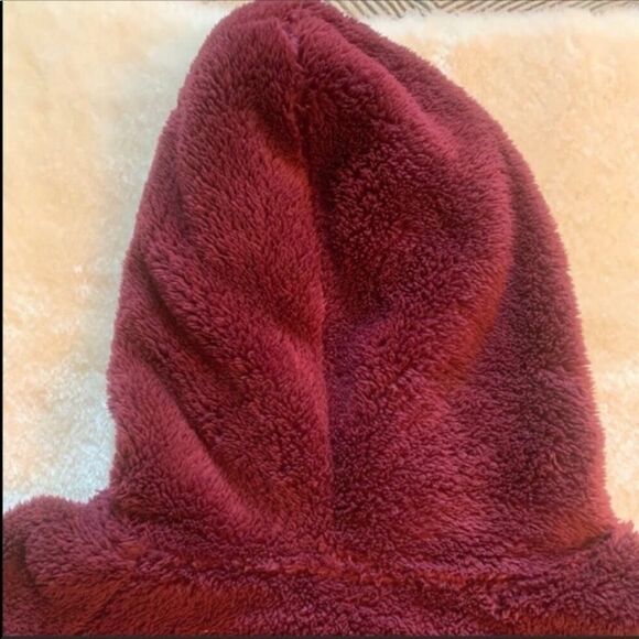 VS Pink Print Sweater - Picture 7 of 7